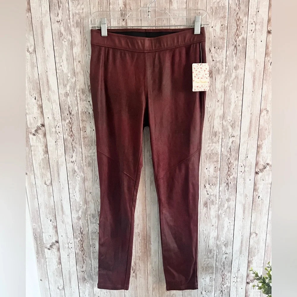 Free People New Burgundy Faux Suede Legging Pants Size 2